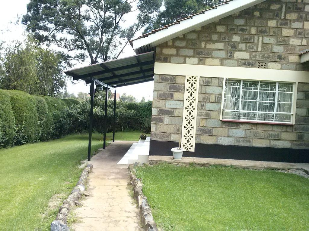 Meg'S Guest House Eldoret Buitenkant foto